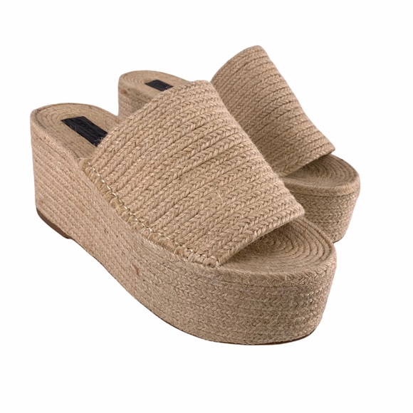 Zara Shoes - Zara Trafaluc Jute Platform Sandals